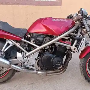 Мотоцикл Suzuki bandit 400куб