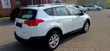 Toyota RAV 4, 2015-7