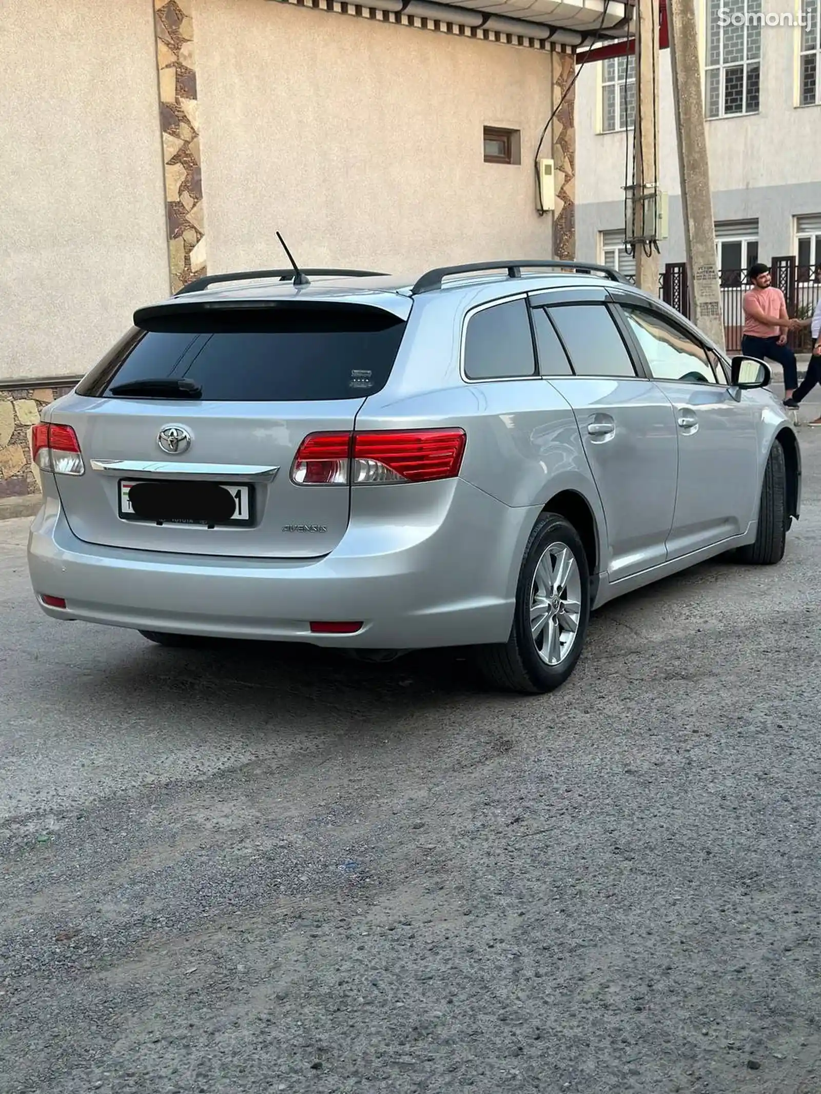 Toyota Avensis, 2013-3