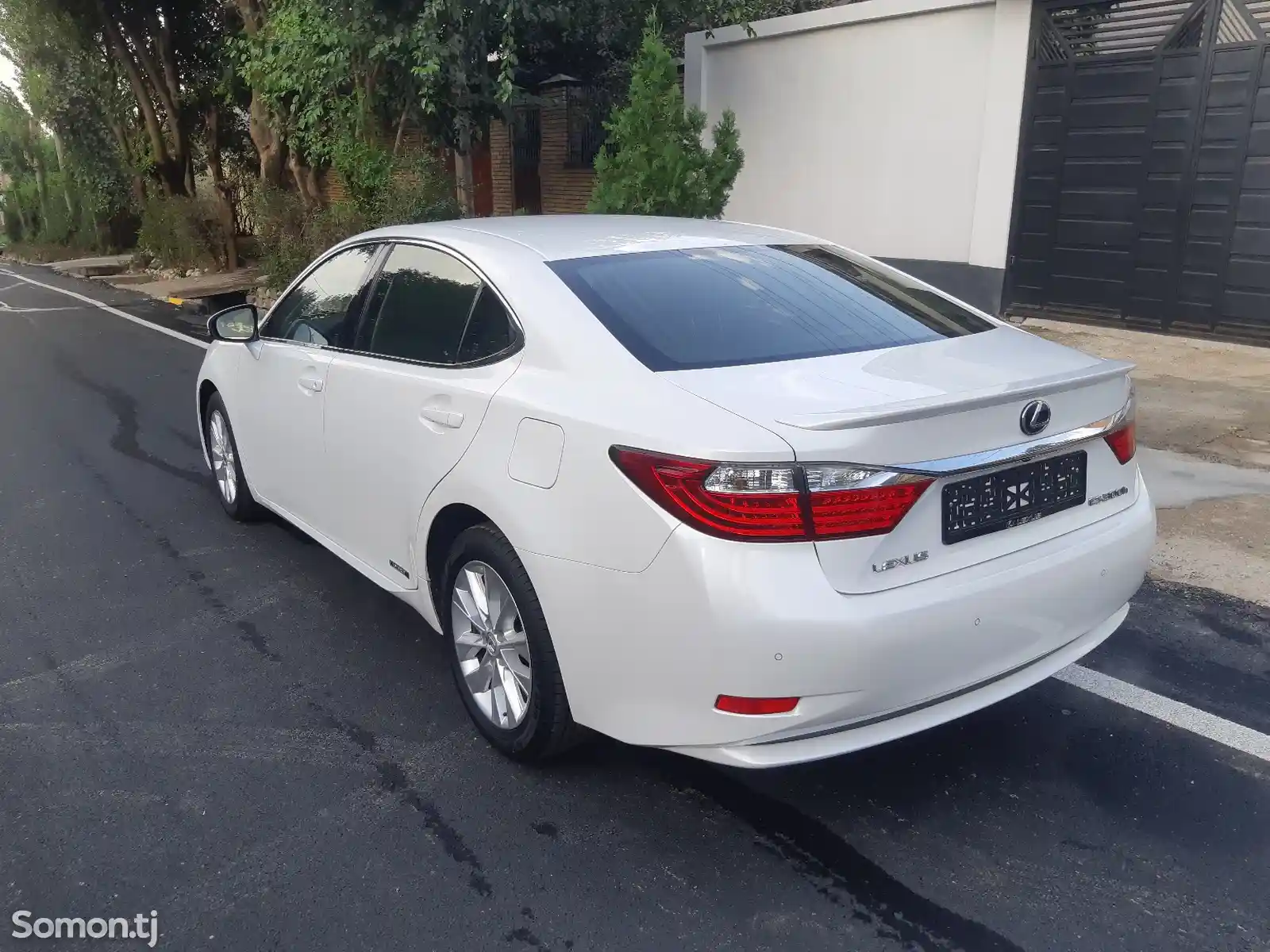 Lexus ES series, 2014-7