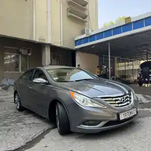 Hyundai Sonata, 2012