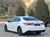 Toyota Camry, 2018-4