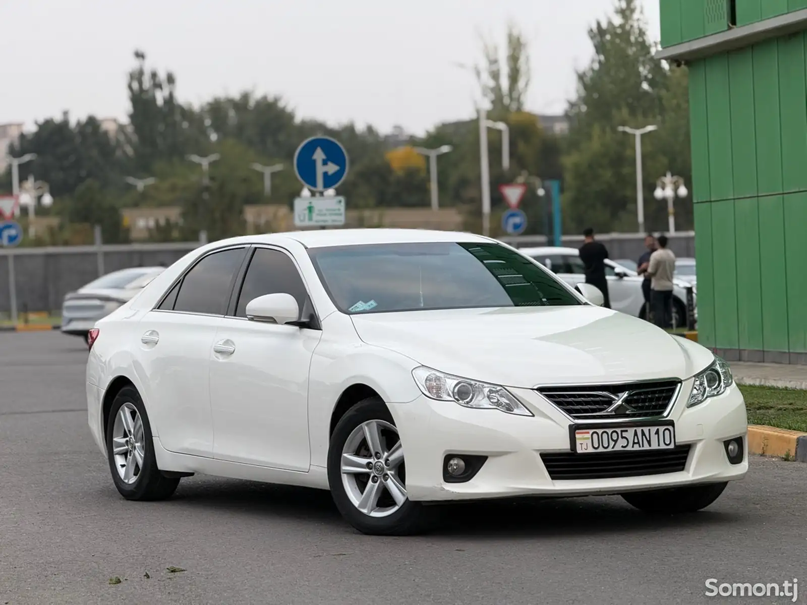 Toyota Mark X, 2010-1