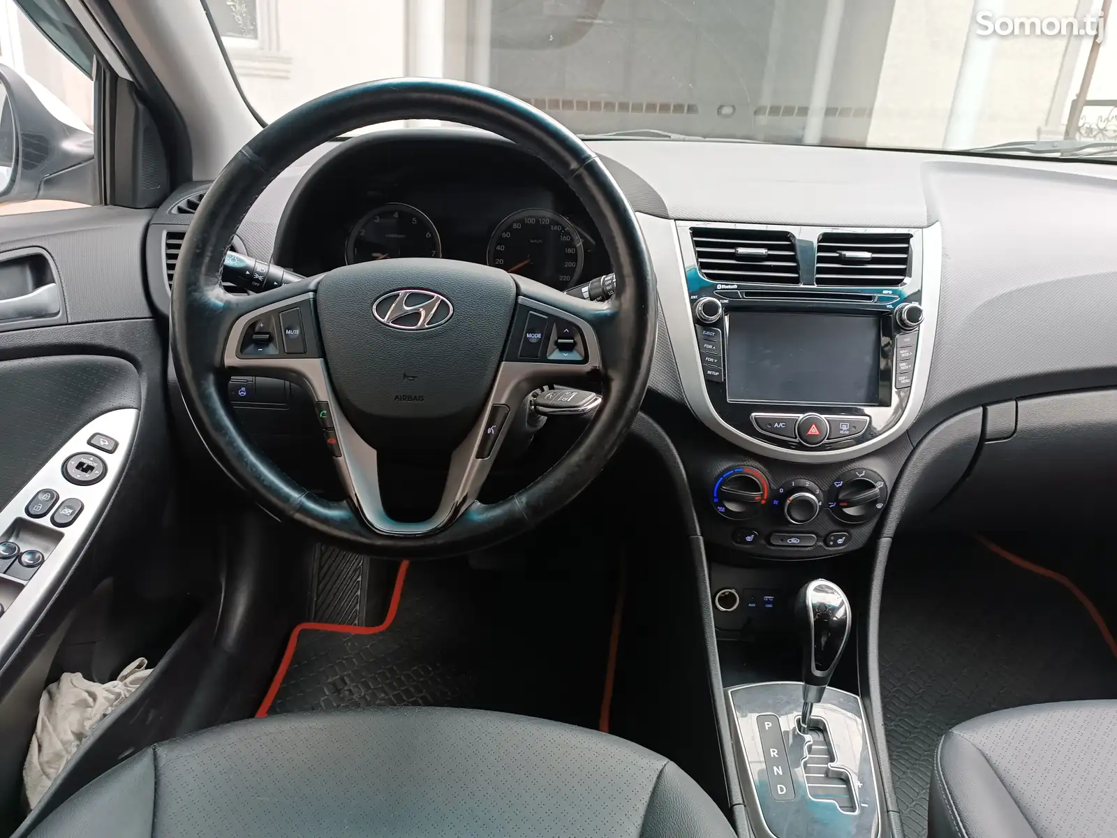 Hyundai Accent, 2015-9