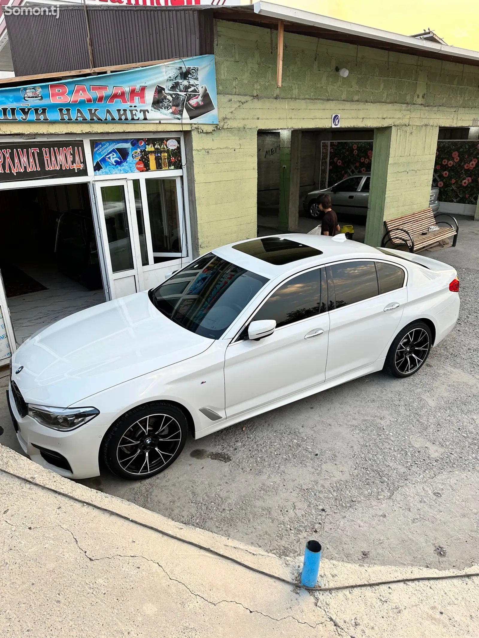 Диски и шины BMW G30, F10 R19-3