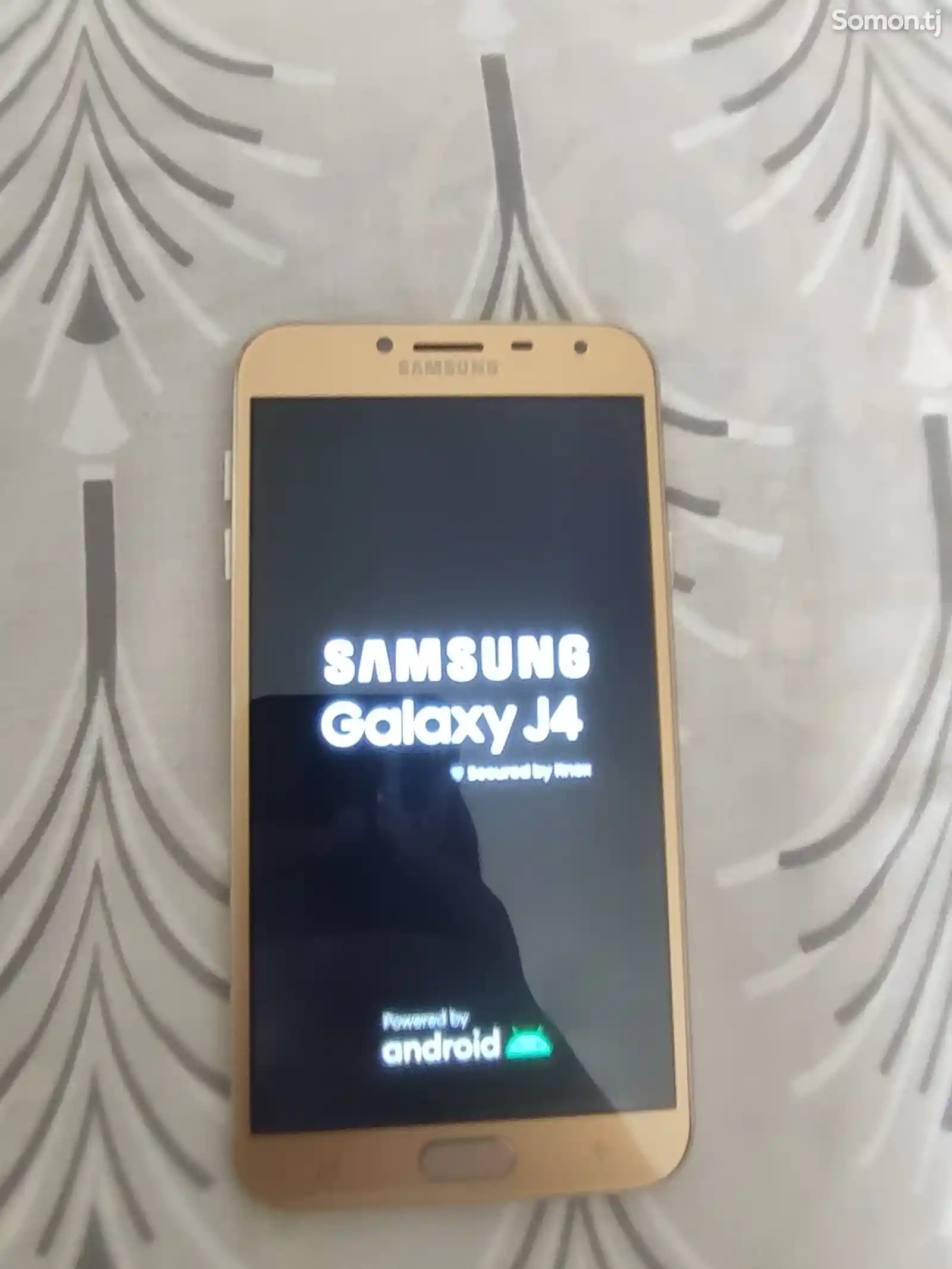 Samsung Galaxy J4-3