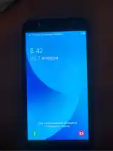 Samsung Galaxy J7 neo-4