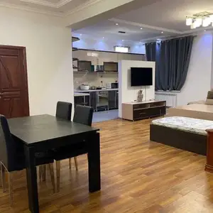 2-комн. квартира, 6 этаж, 88м², пединститут