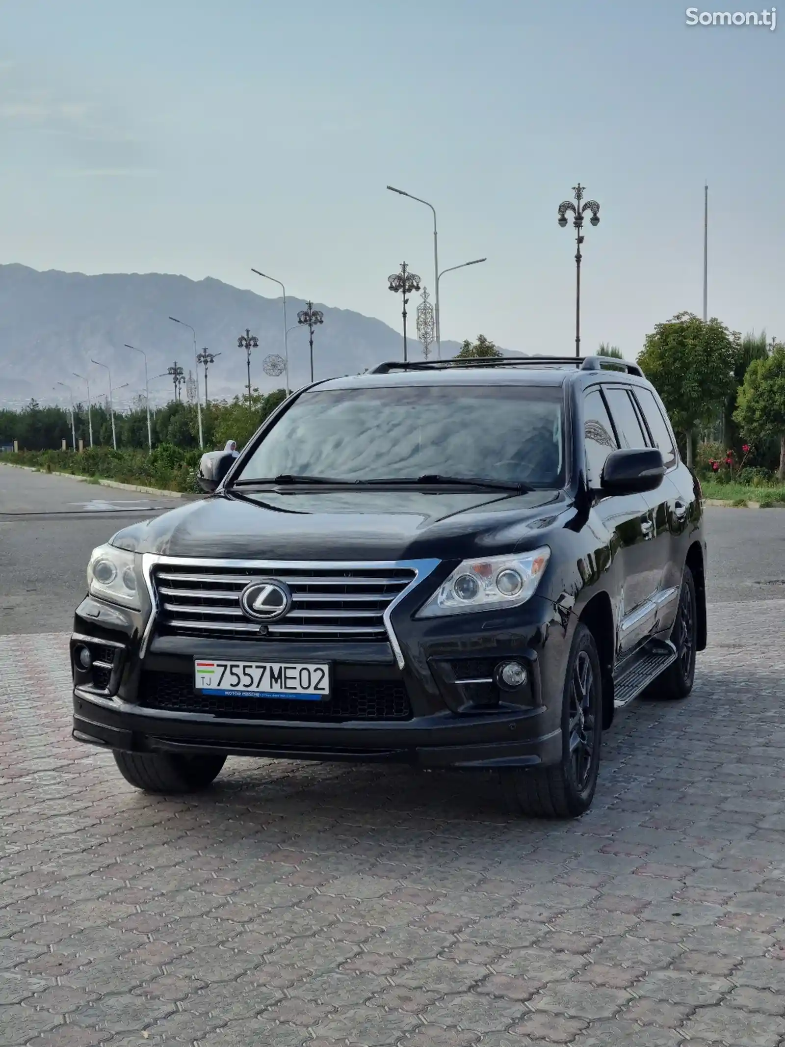 Lexus LX series, 2014-2