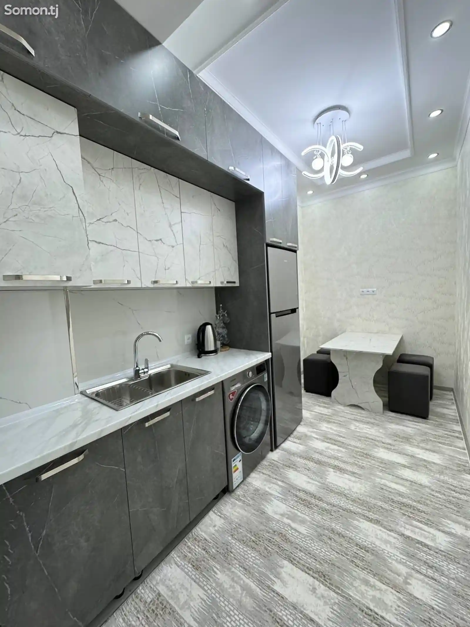 2-комн. квартира, 11 этаж, 65м², Исмоили Сомони-6