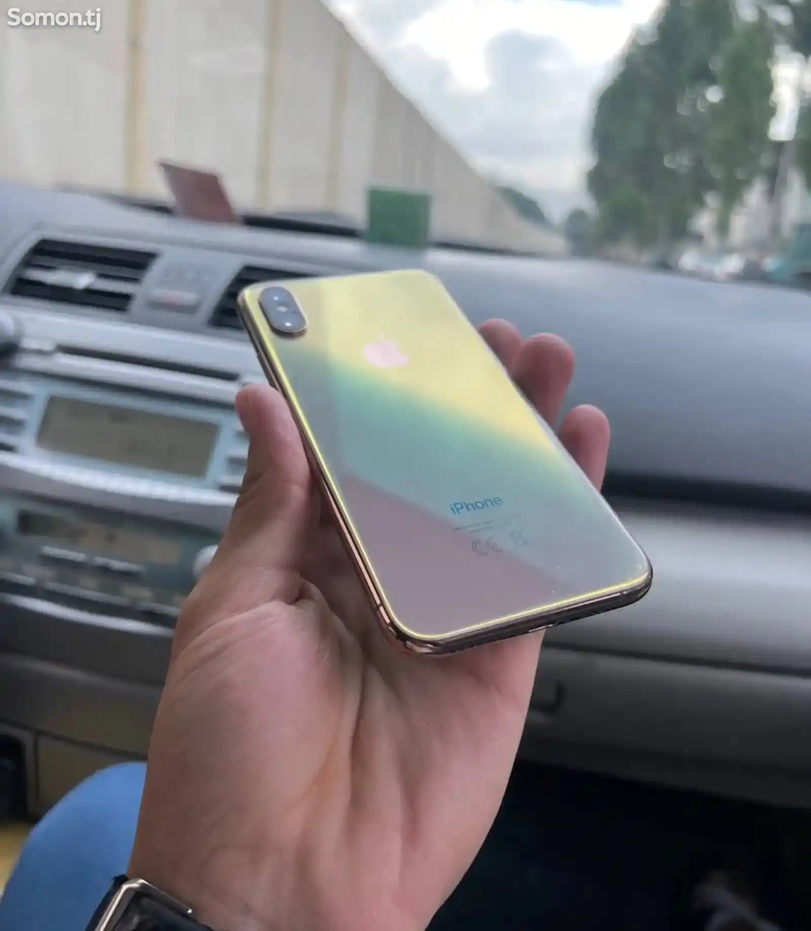 Apple iPhone Xs, 64 gb, Gold-1