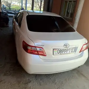 Toyota Camry, 2008