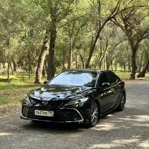 Toyota Camry, 2018