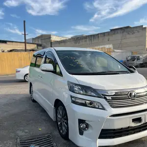 Toyota Vellfire, 2014