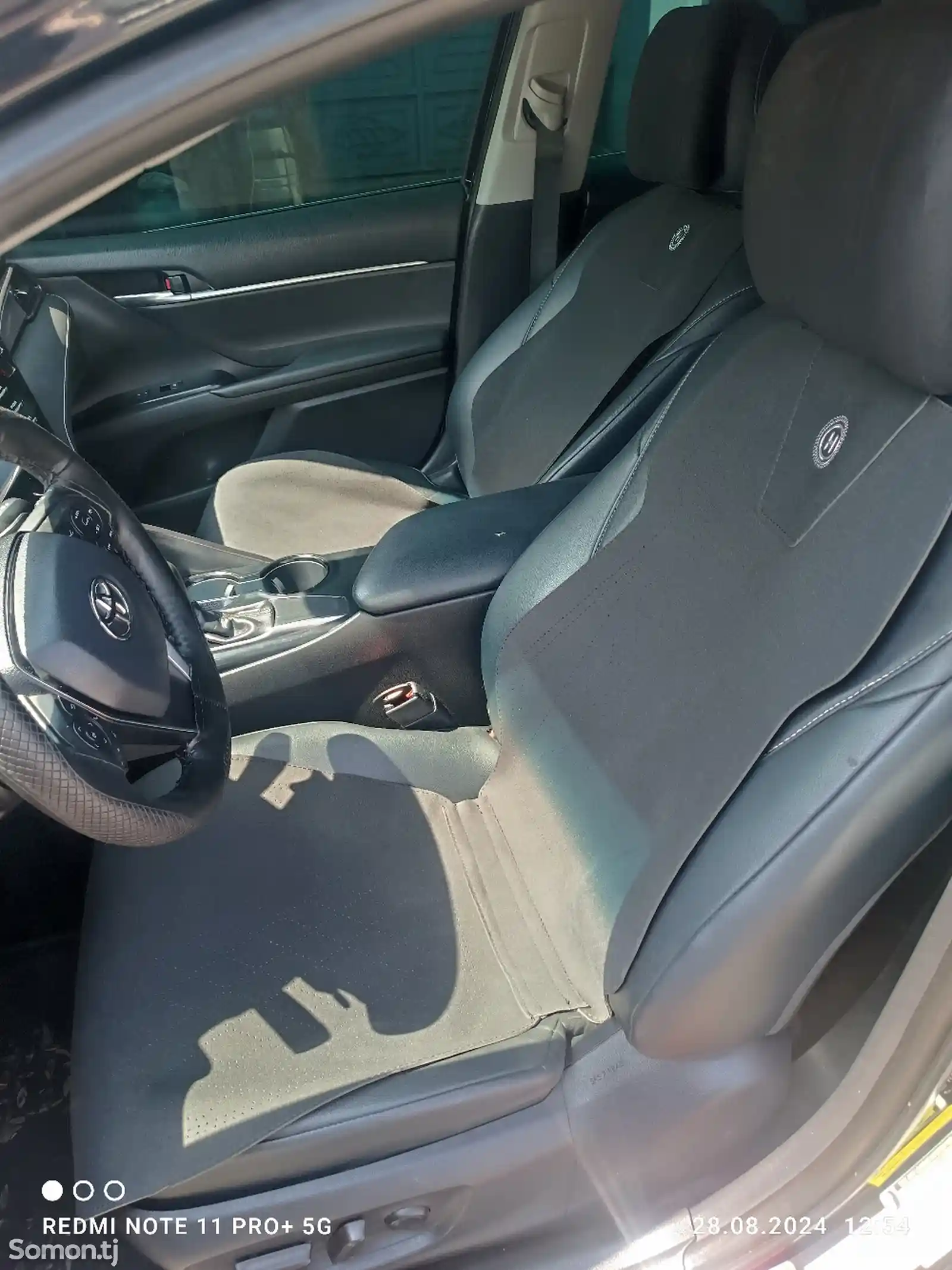 Toyota Camry, 2019-4