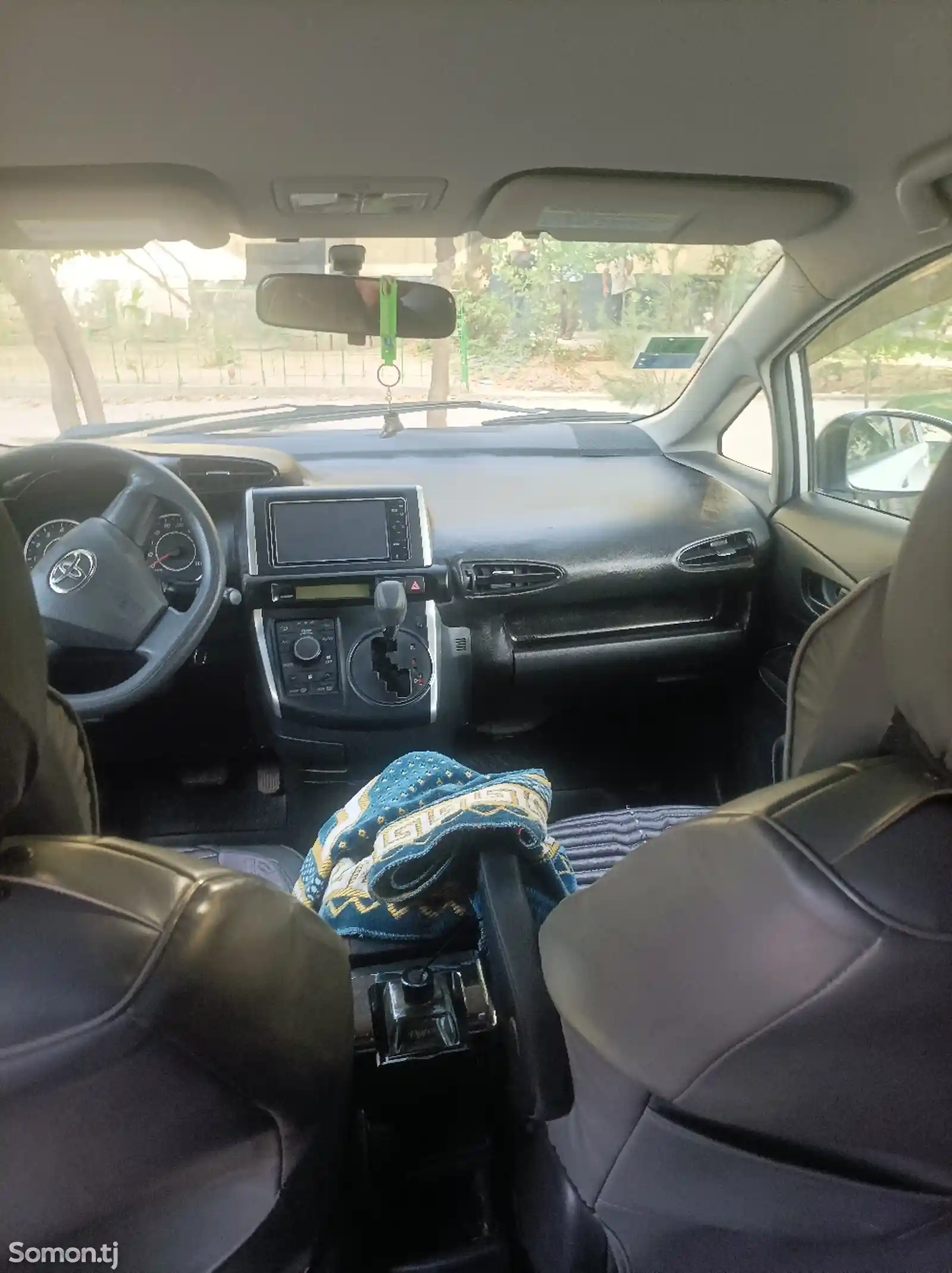 Toyota Wish, 2010-6