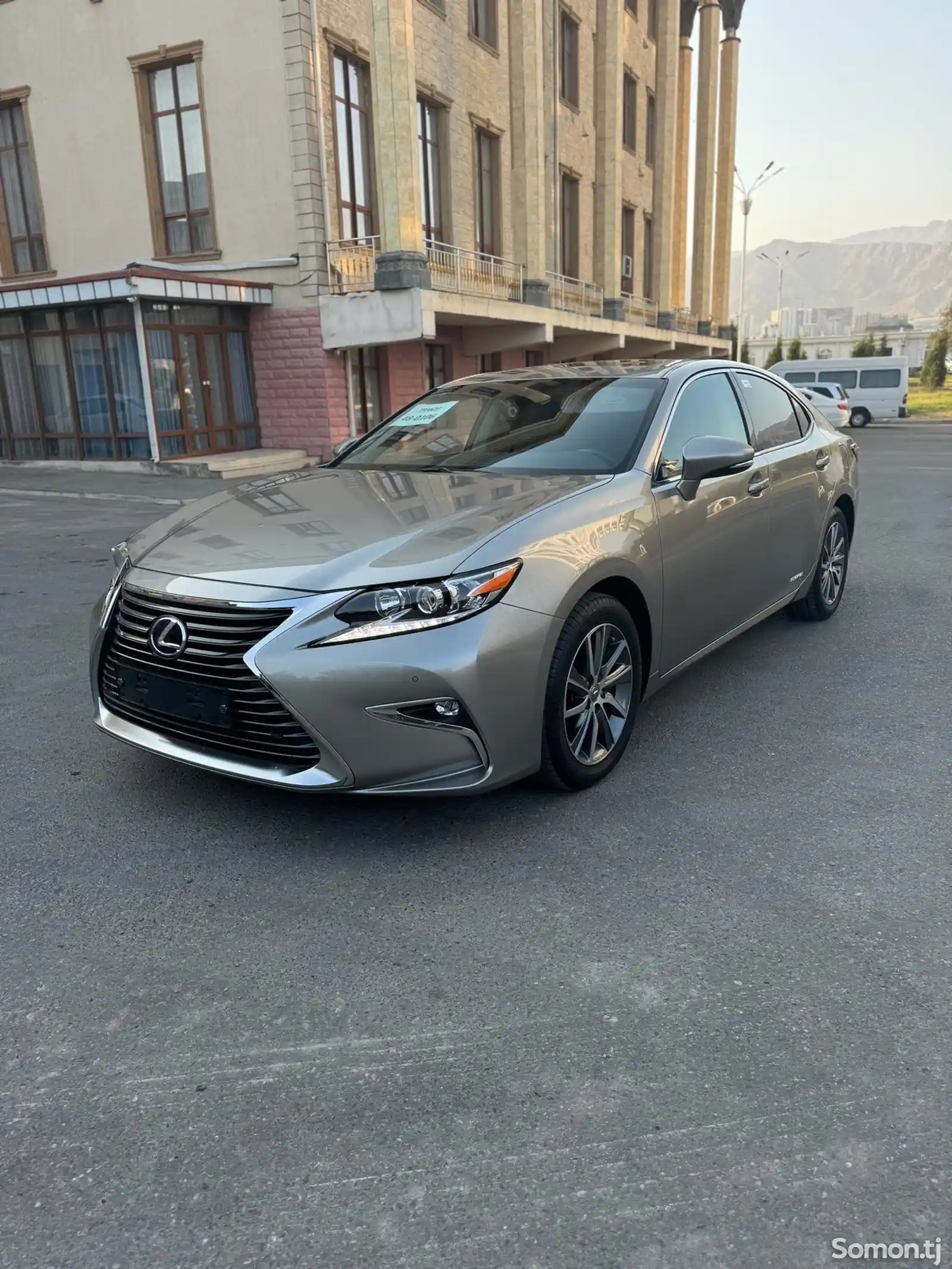 Lexus ES series, 2016-5