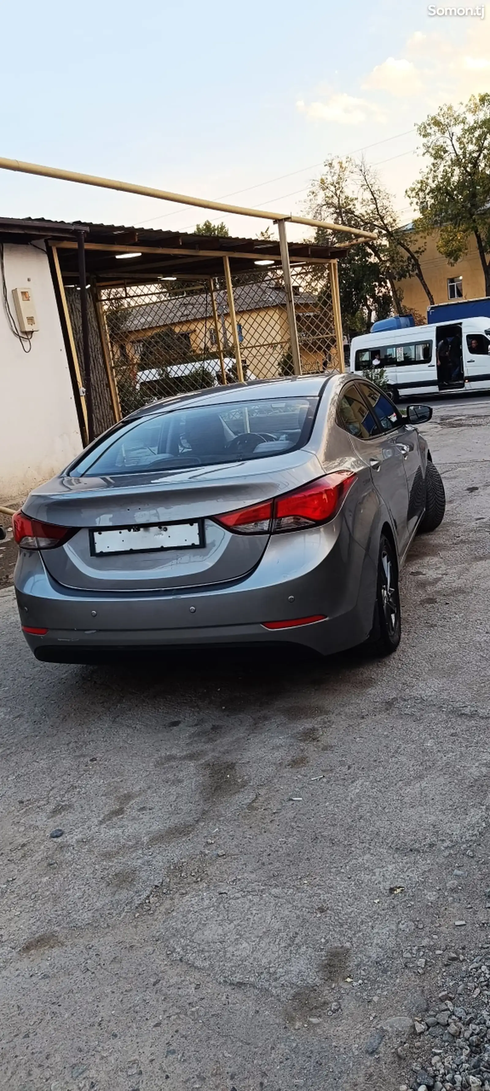 Hyundai Elantra, 2015-5