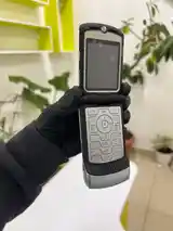 Motorola Razr V3-3