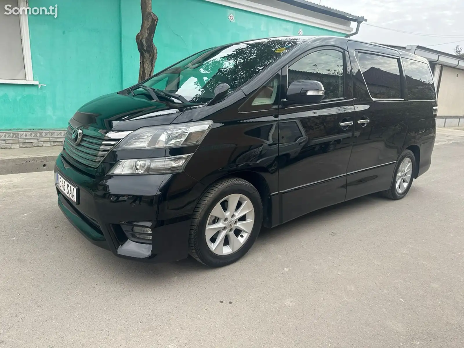 Toyota Vellfire, 2010-1