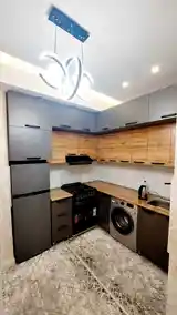 2-комн. квартира, 6 этаж, 50м², повороти Аэропорт-4