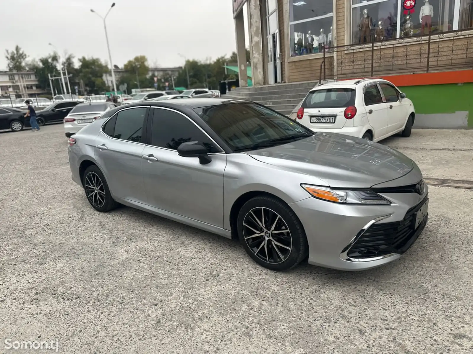 Toyota Camry, 2018-1