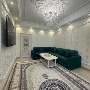 2-комн. квартира, 11 этаж, 70м², Шохмансур