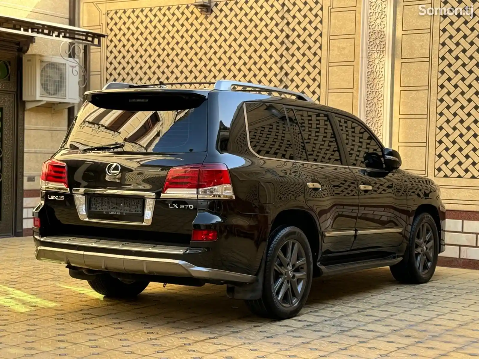 Lexus LX series, 2013-6