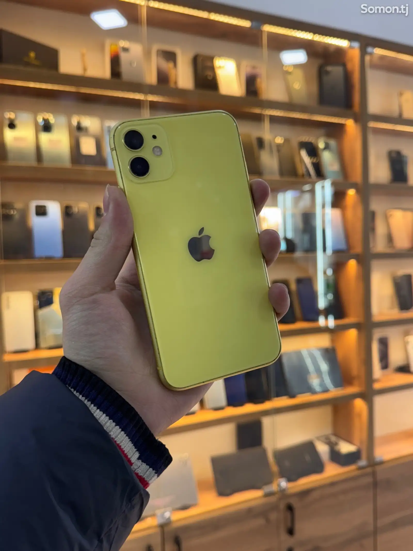 Apple iPhone 11, 64 gb, Yellow-1