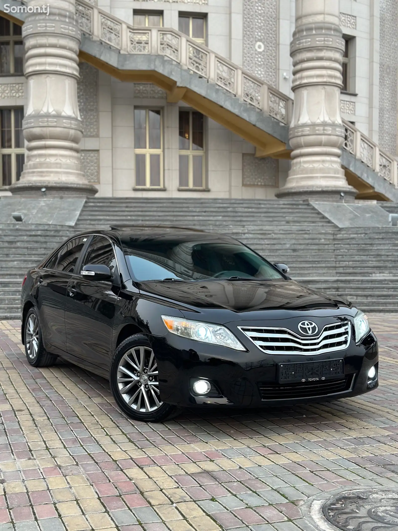 Toyota Camry, 2011-1