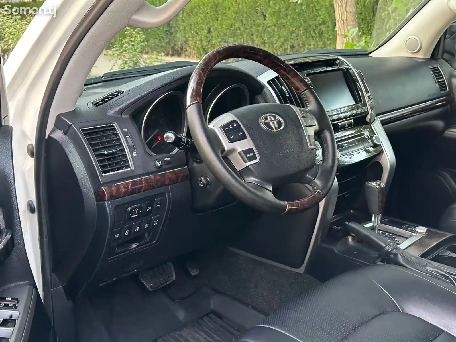 Toyota Land Cruiser, 2014-8