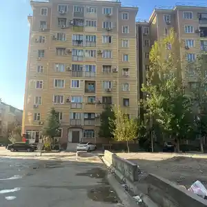 2-комн. квартира, 4 этаж, 100м², Сино