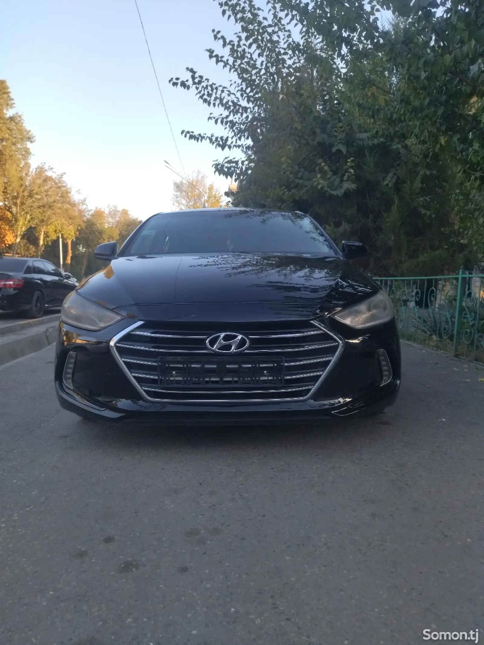 Hyundai Elantra, 2017-1