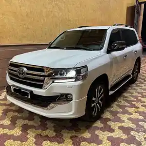 Toyota Land Cruiser, 2018