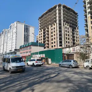 3-комн. квартира, 12 этаж, 113 м², Шохмансур