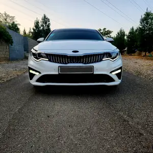 Kia Optima, 2020