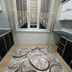 2-комн. квартира, 5 этаж, 46 м², 13 мкр