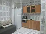 3-комн. квартира, 1 этаж, 80 м², 12 мкр-11