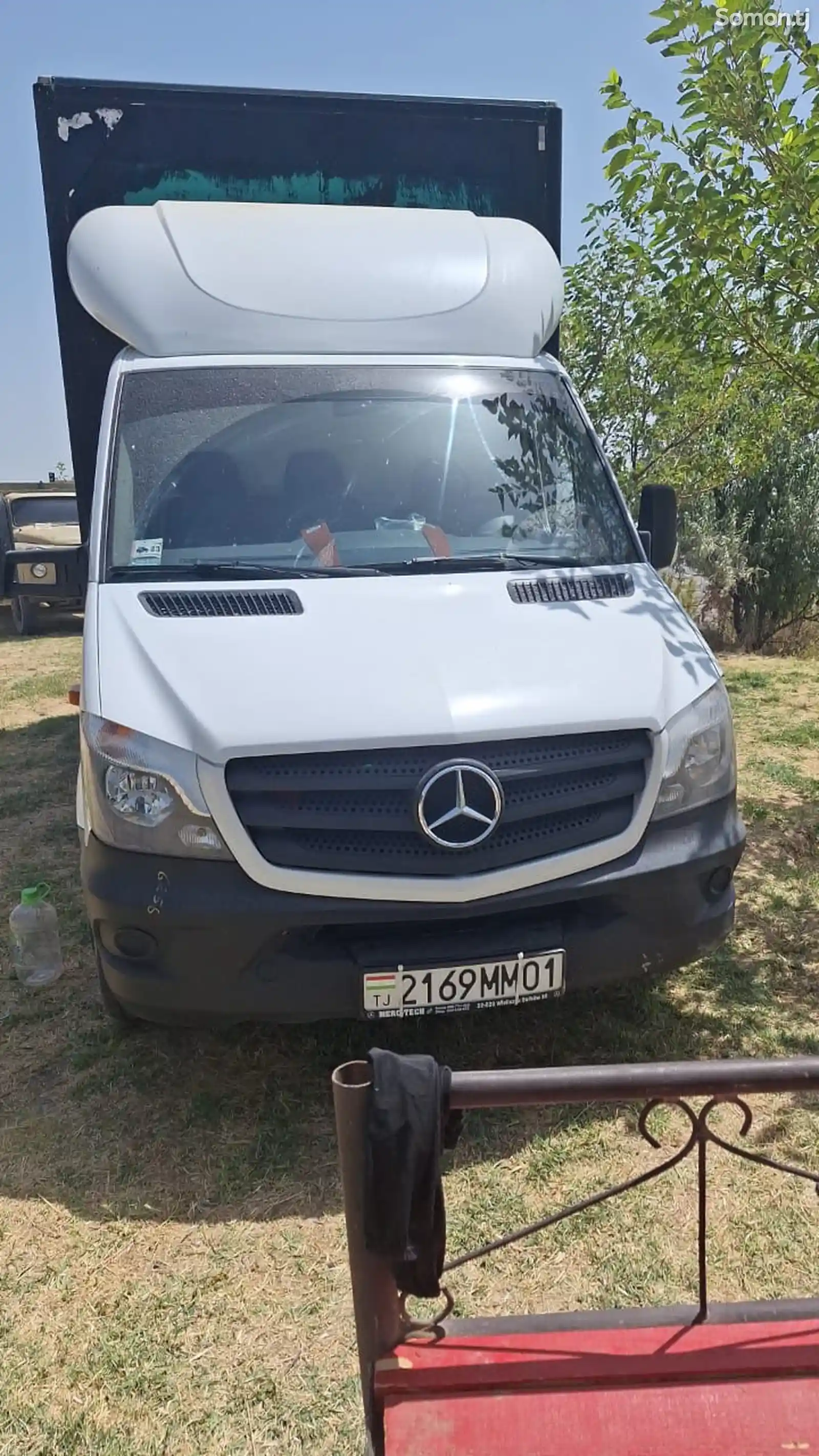 Бортовой грузовик Mercedes-Benz Sprinter, 2011-1