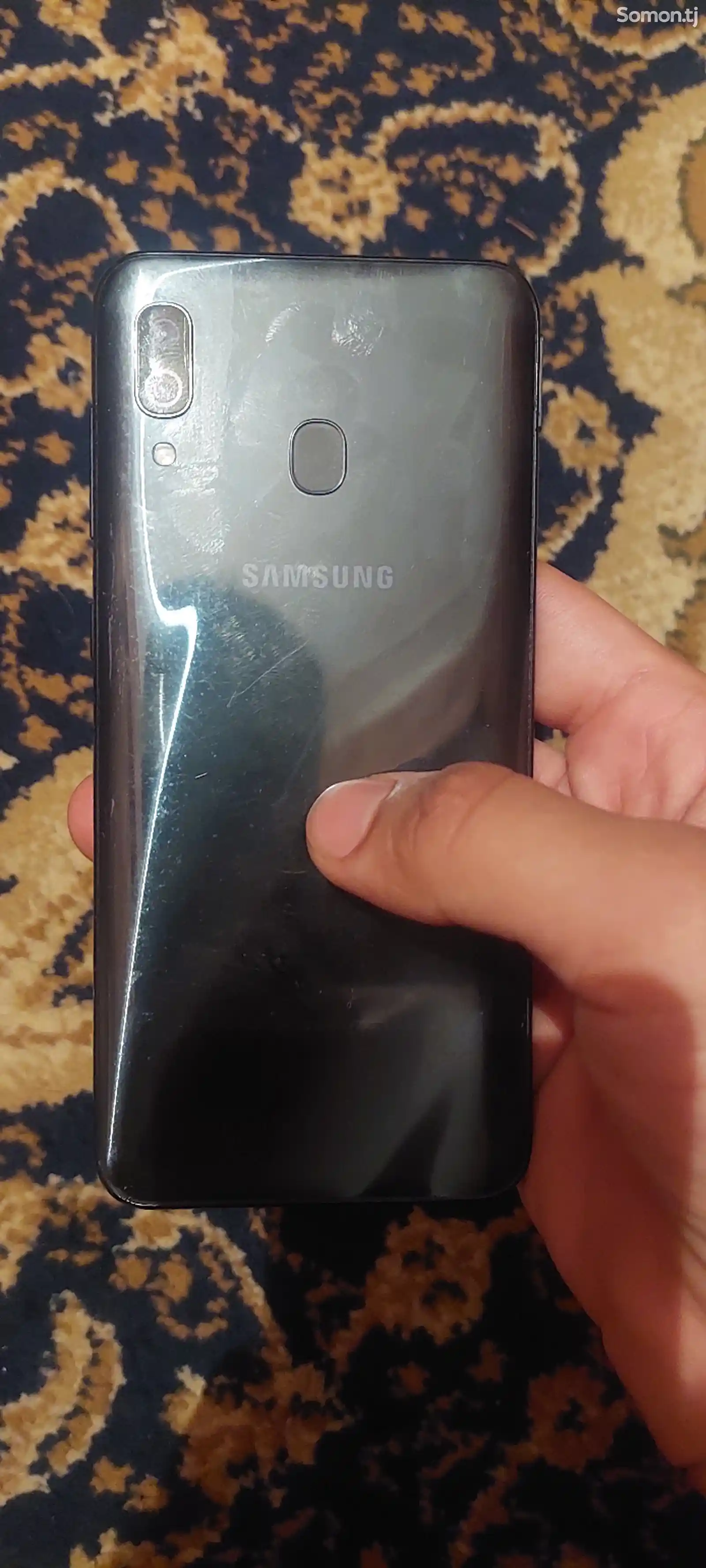 Samsung Galaxy A30-3