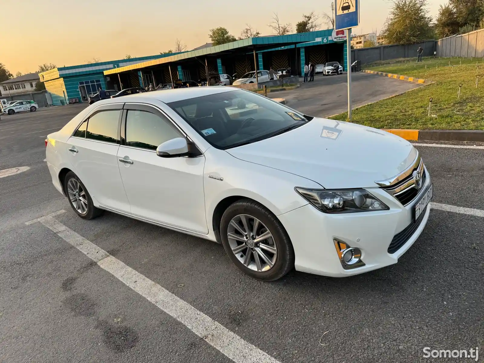 Toyota Camry, 2014-1