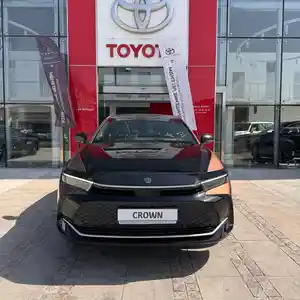 Toyota Crown, 2023