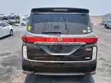 Nissan Elgrand, 2014-2