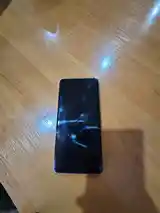 Samsung Galaxy S10+ на запчасти-2