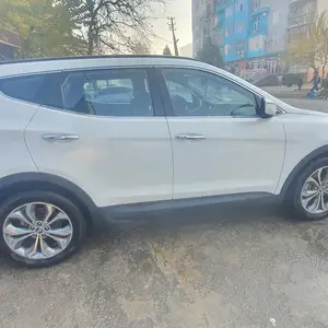 Hyundai Santa Fe, 2013