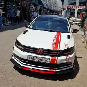 Volkswagen Jetta, 2017
