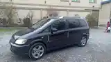 Opel Zafira, 2004-5