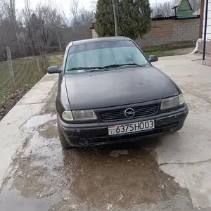 Opel Astra F, 1995