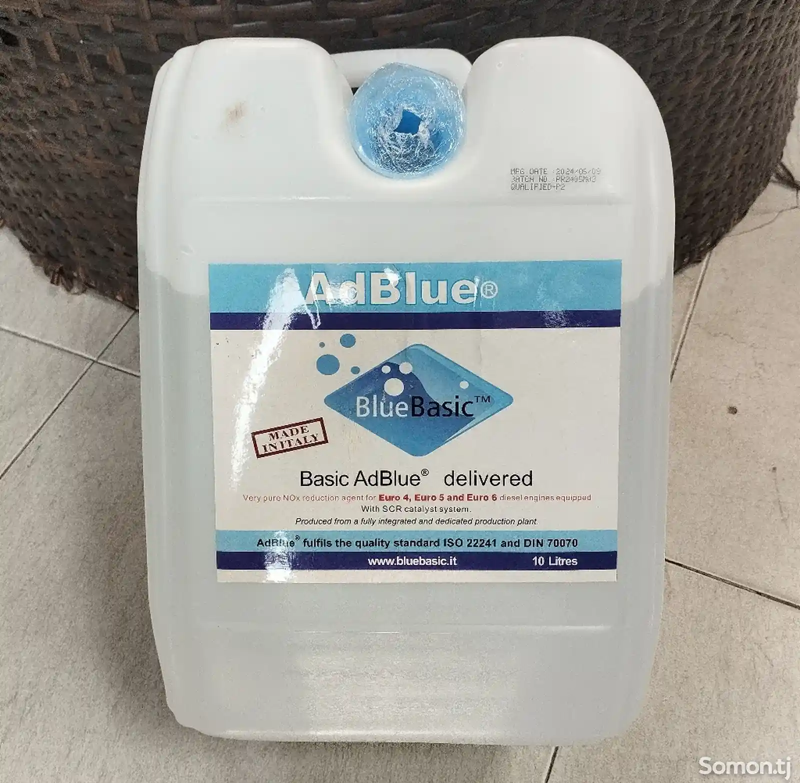 AdBlue жидкость для выхлопных газов дизельных двигателей-1