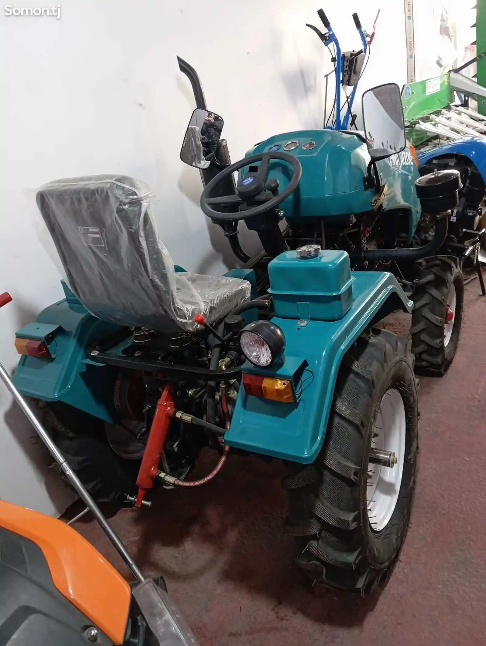 Мини трактор 1105 Зубр 18 лс-3